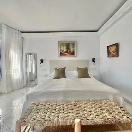 Beautiful With Pool, Barbecue, And Garden Vila Jávea