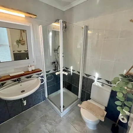 Beautiful With Pool, Barbecue, And Garden Villa Jávea